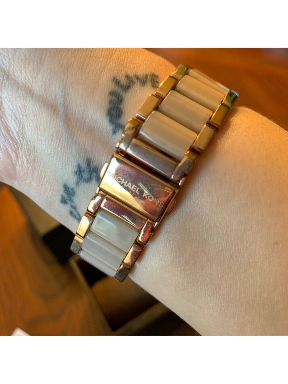 Michael Kors Rose Gold Parker Watch - Picture 5 of 7